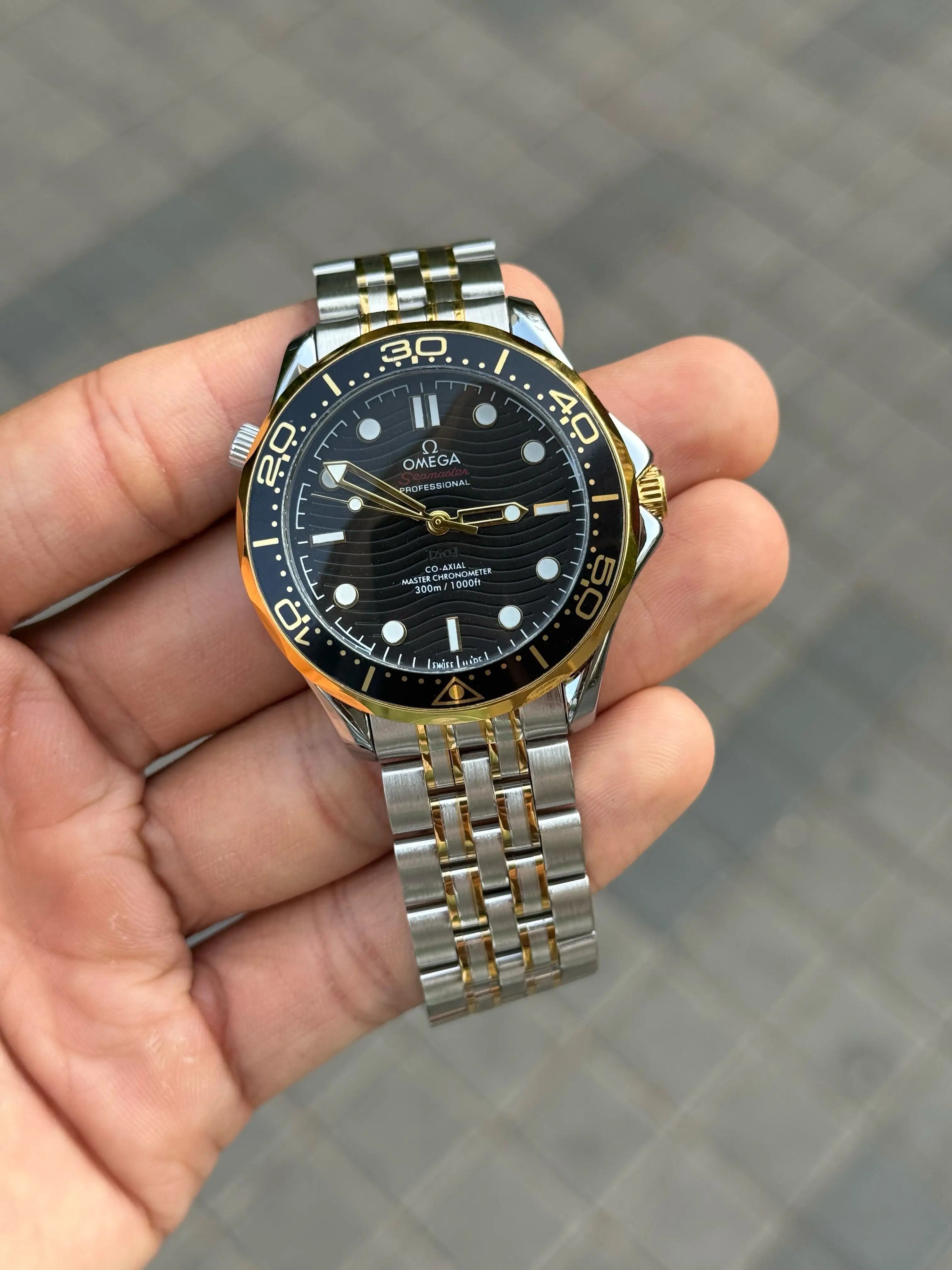 Omeg a Seamaster Automatic Main image