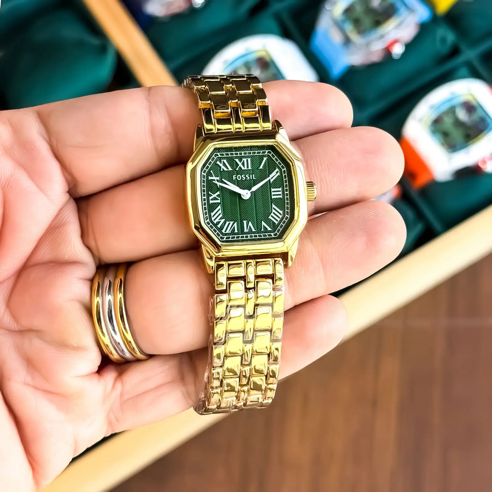 FOSSIL_LADIES_GOLD_GREEN Main image