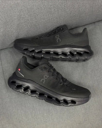 ON Cloud Running tilt Black Eclipse