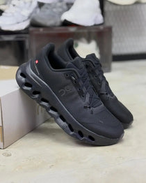 ON Cloud Running tilt Black Eclipse