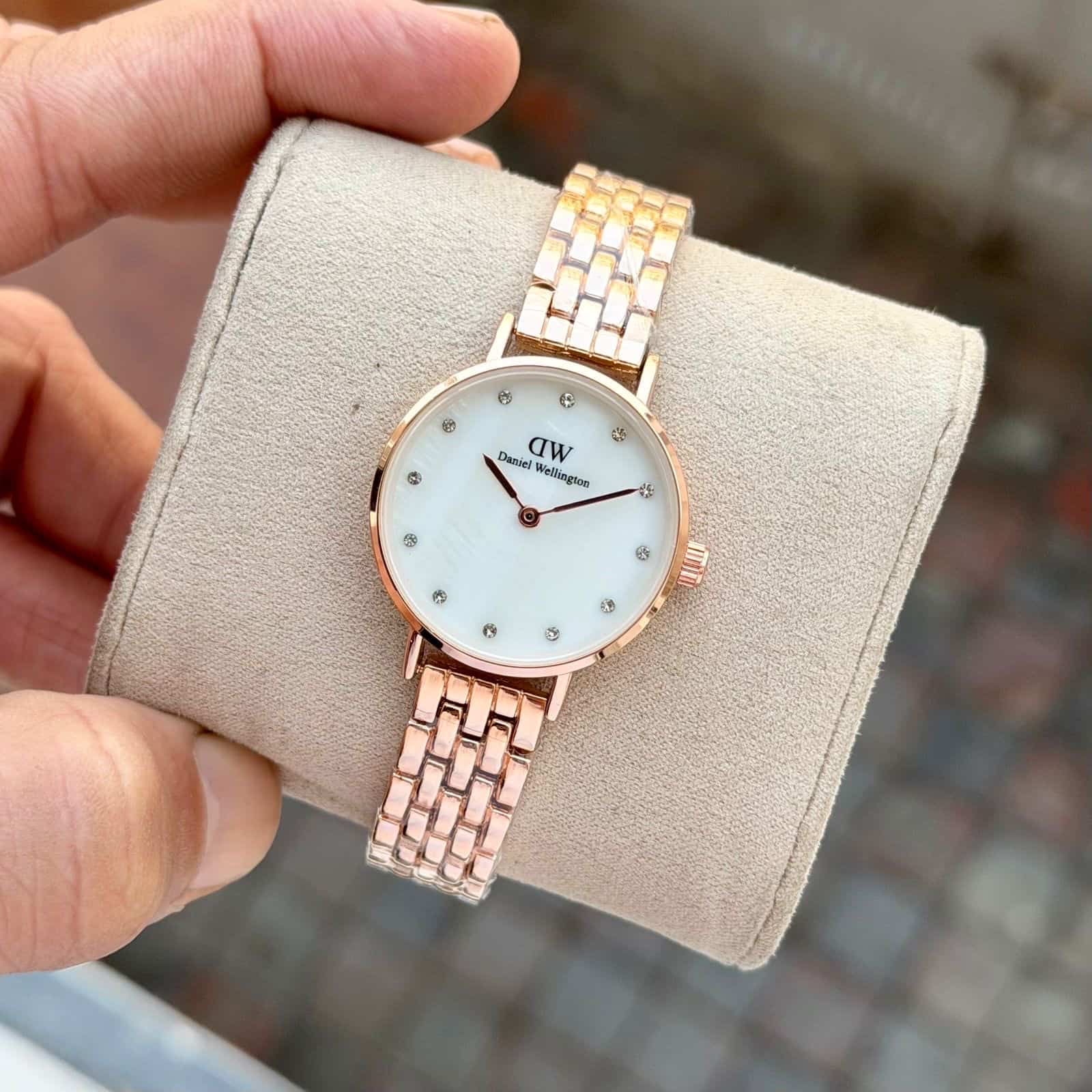 DW_LADIES_ROSE-WHITE Secondary image