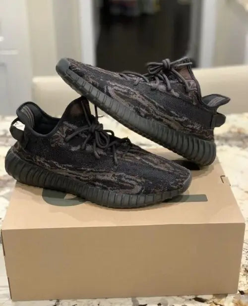 Adida_s yeezy boost 350 v2 mx rock semi ua with accessories