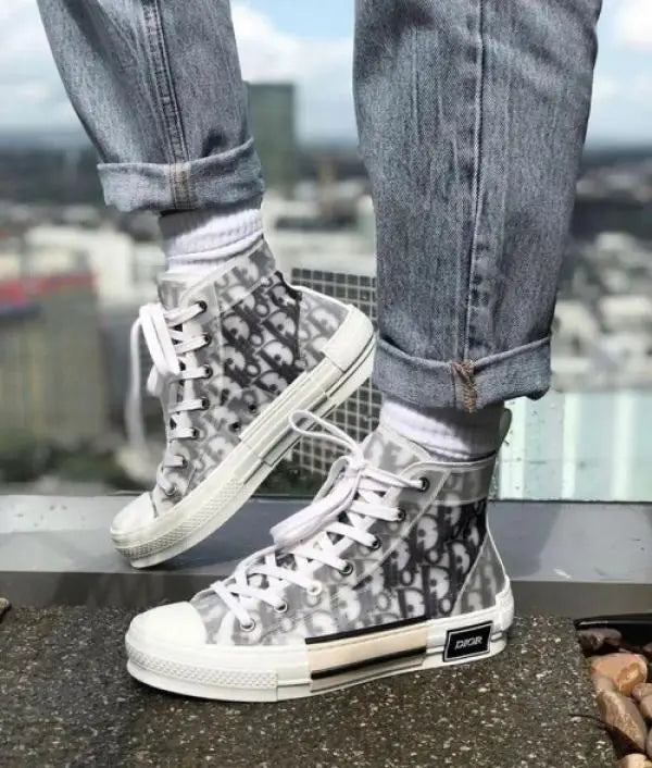 Dio_r B23 High Top Oblique White With Accessories Secondary image