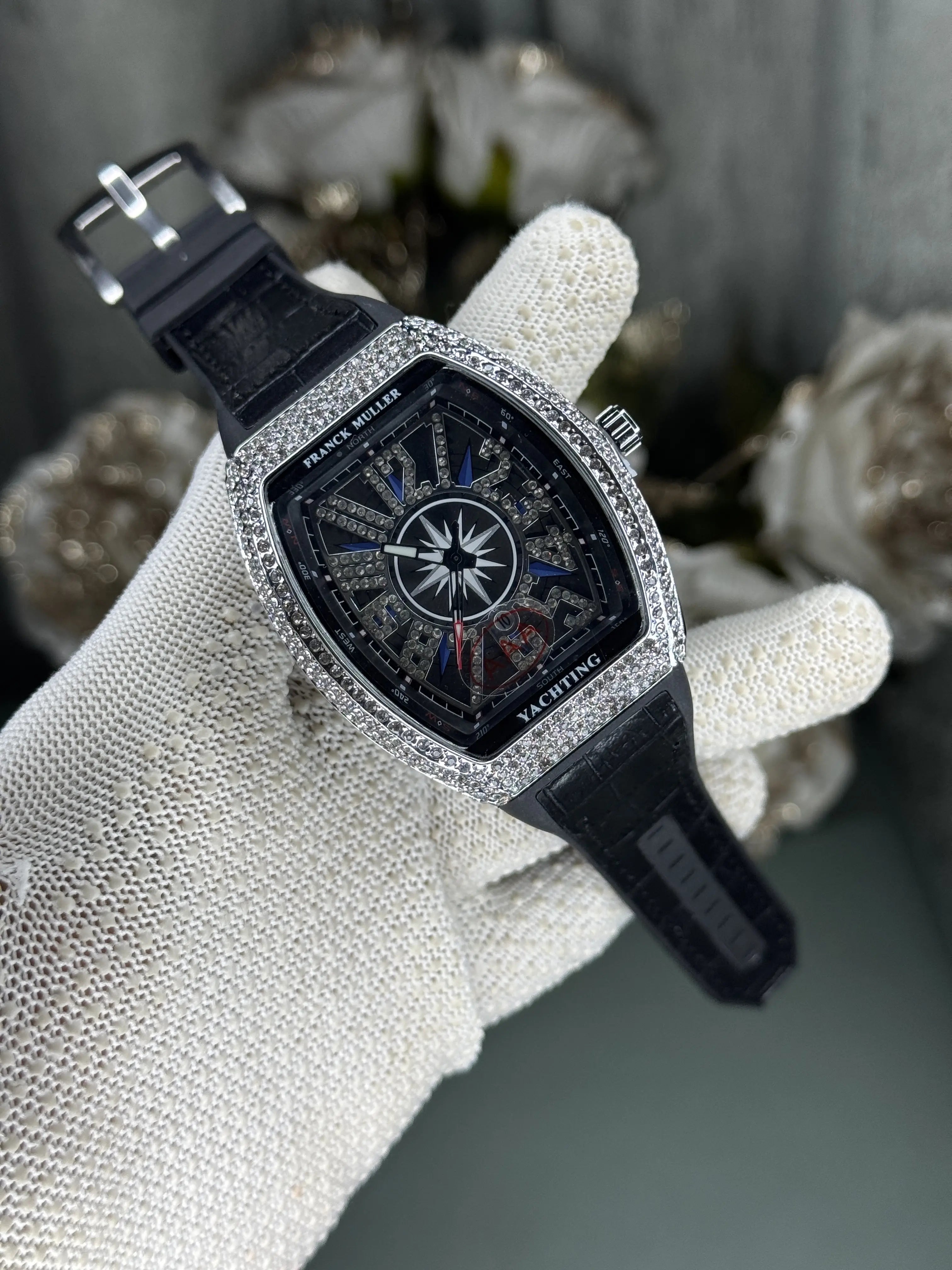 Frank Muller Yachting Silver Black Premium Watch Secondary image