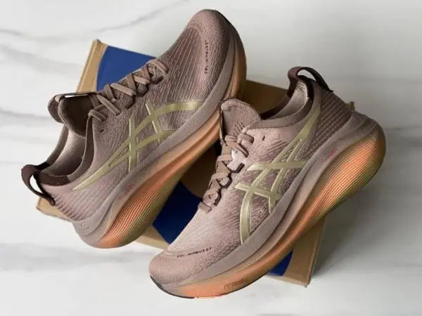Asic s GEL NIMBUS 27 LUXE