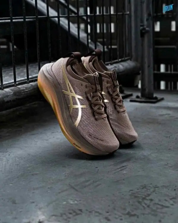 Asic s GEL NIMBUS 27 LUXE