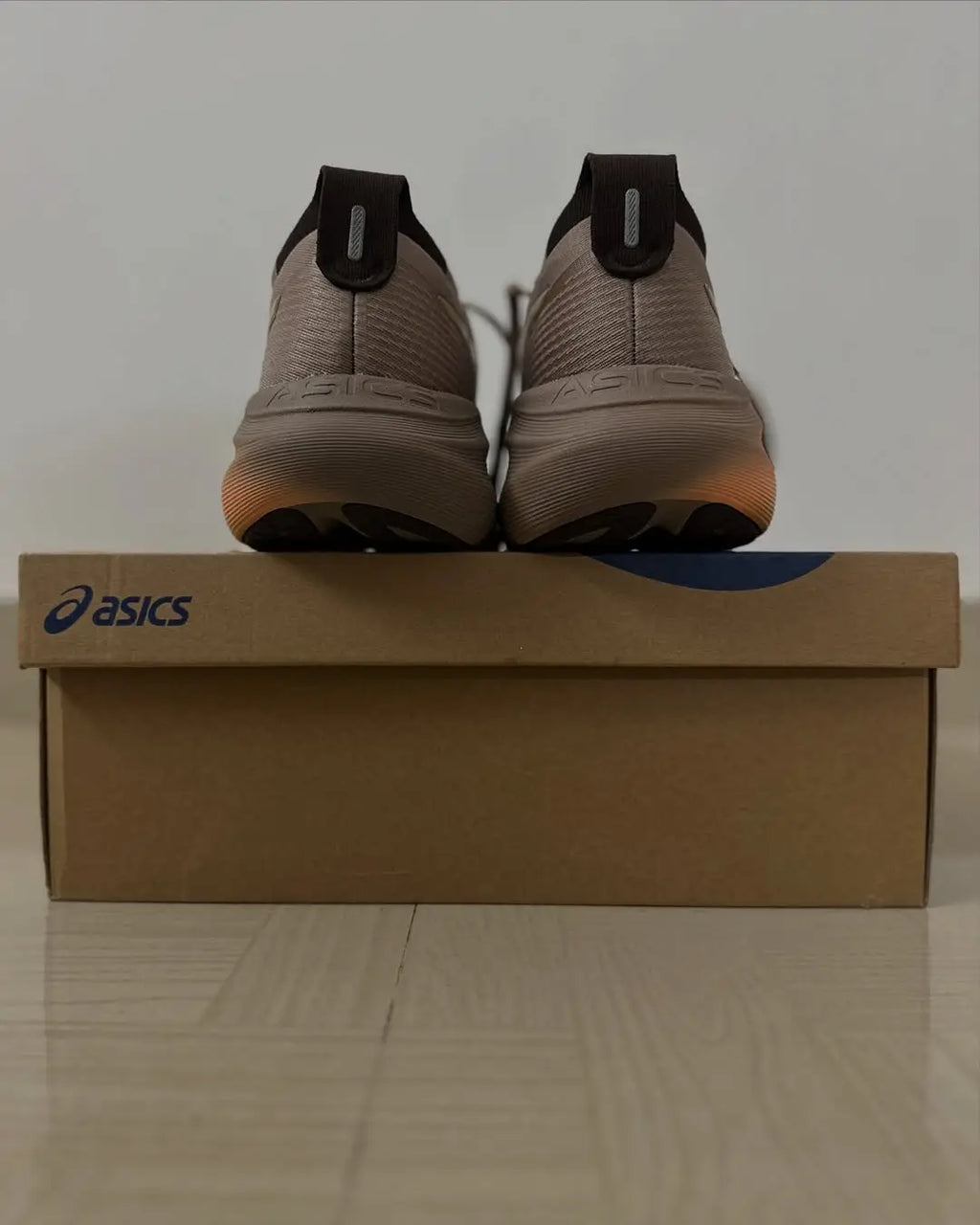 Asic s GEL NIMBUS 27 LUXE