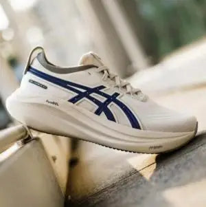 Asics gel nimbus 25 Cream Navy Main image