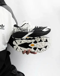 Hoka Speedgoat 7 Trail  Trainers White Black