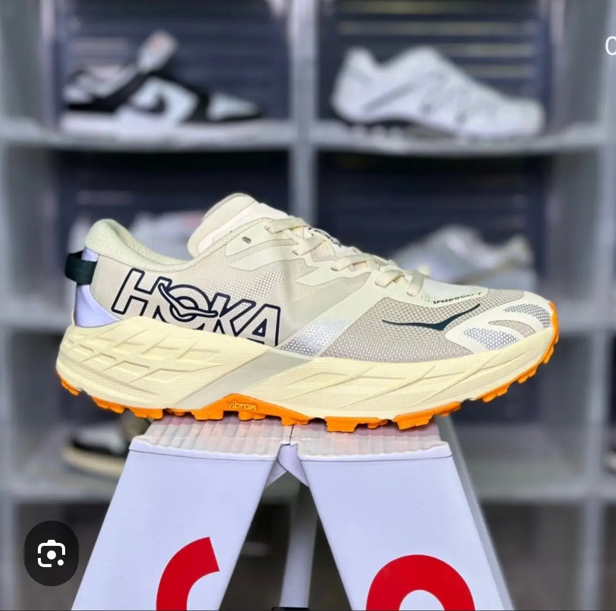 Hoka Speedgoat 7 trail running Vintage yellow and turmeric