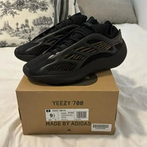 Adida_s Yeezy 700 V3 Alvah Glow in Dark