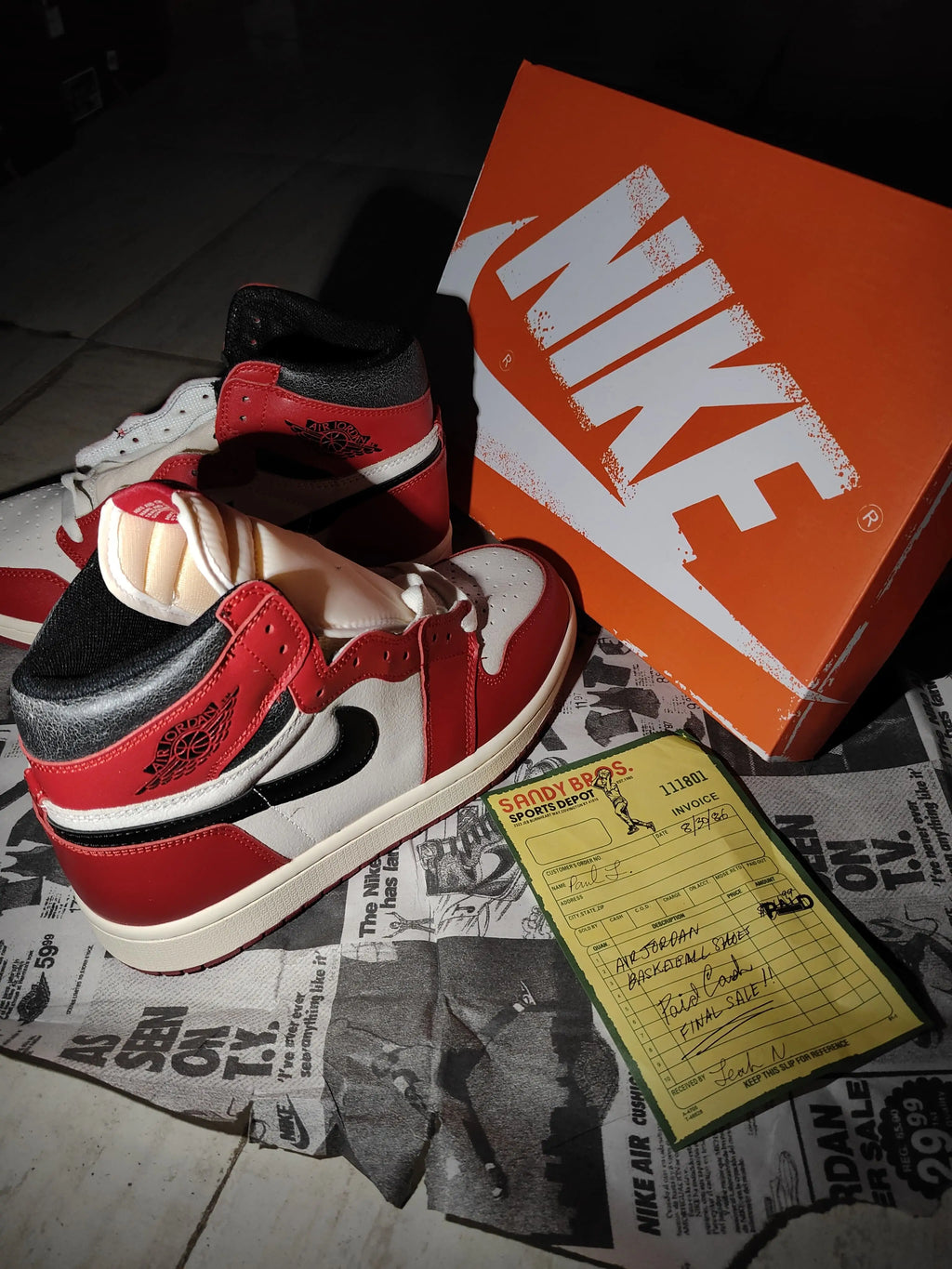 NIKE AIR JORDAN RETRO 1 LOST & FOUND WITH ALL ACCESSORIES 😍