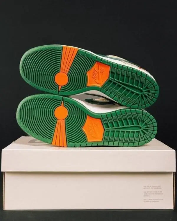 Nik e sb dunk low X Jarritos Secondary image