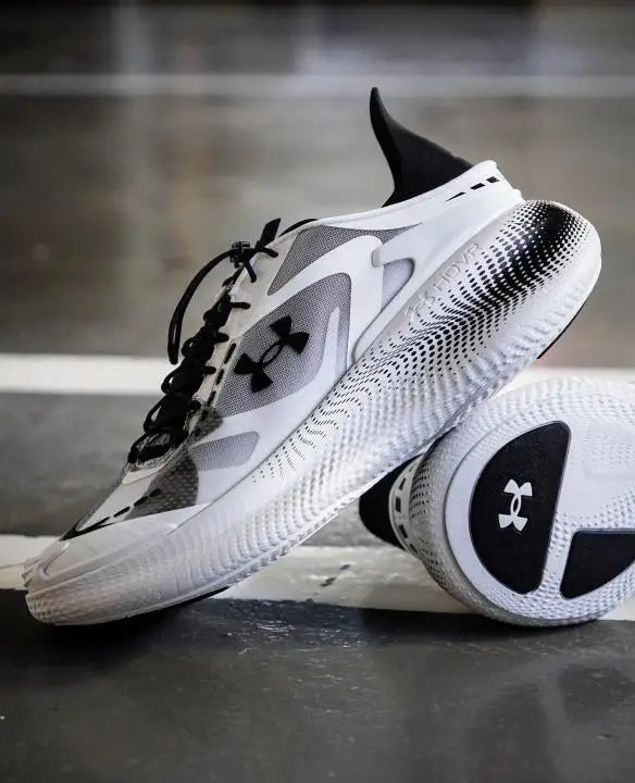 UNDER ARMOUR ECHO SLIPSPEED Main image