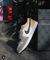 Nik_e Air Jordan 1 Low Flight Club