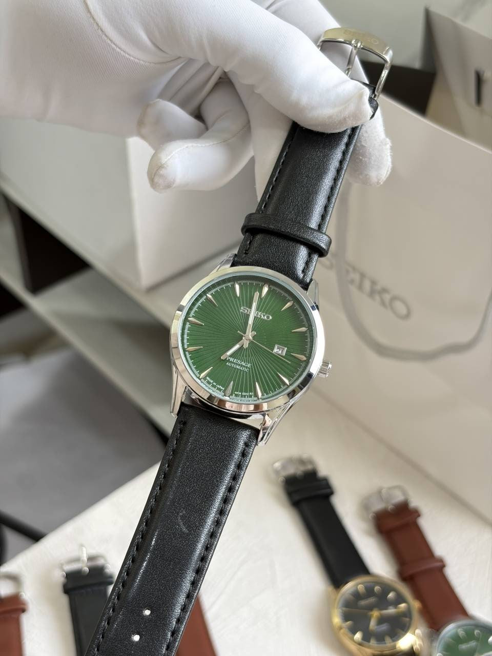 SEIK O PRESAGE LEATHER QUARTZ 933